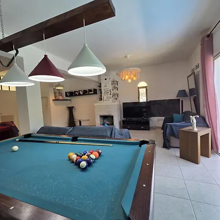 Stylish 4 Bedrooms With Private Pool - 2 Min Walking To Sandy * Paralimni