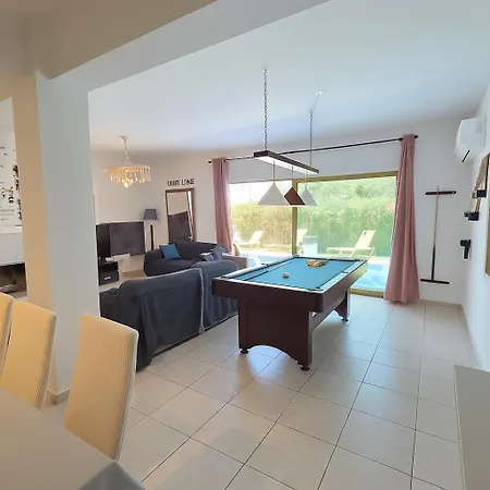 Stylish 4 Bedrooms With Private Pool - 2 Min Walking To Sandy * Paralimni